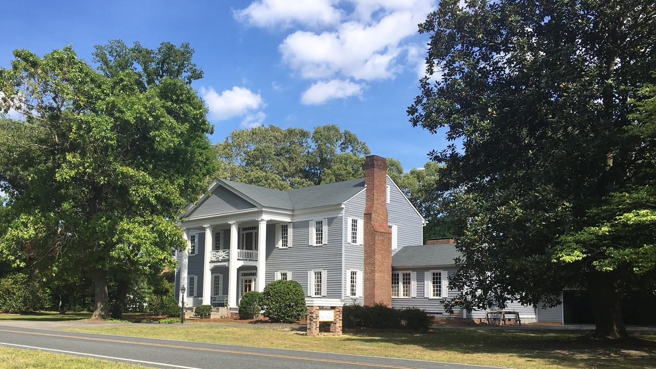 The Elizabethtown Inn מראה חיצוני תמונה